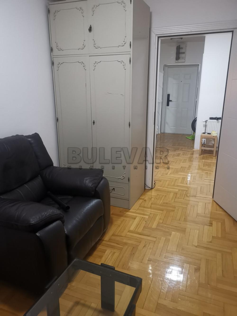 Slika 1 - Romanijska, Trosoban stan za izdavanje, 75m2, 380€