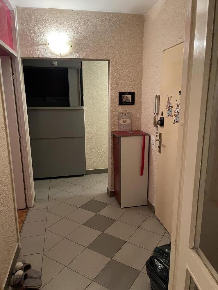 Slika 3 - Nehruova 68, Dvoiposoban stan za izdavanje, 51m2, 580€