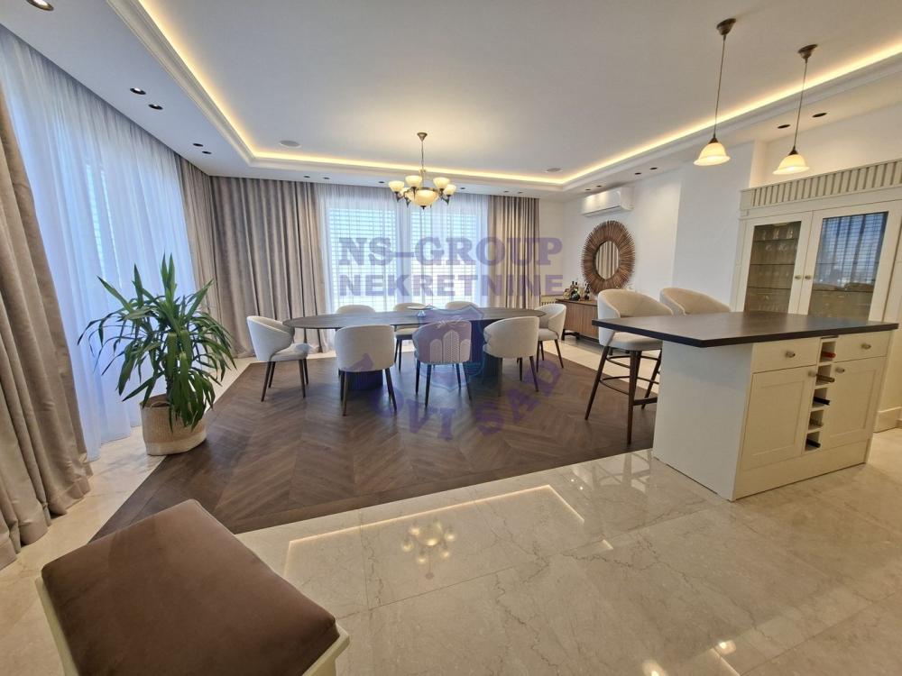 Slika 1 -  Kuća na prodaju, 374m2, 1.700.000€