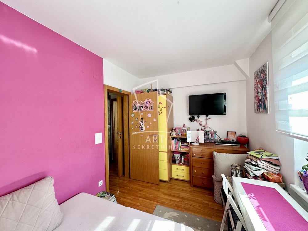 Slika 9 - Srđana Kneževića, Trosoban stan na prodaju, 60m2, 147.000€