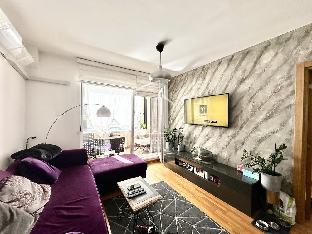 Slika 1 - Srđana Kneževića, Trosoban stan na prodaju, 60m2, 147.000€