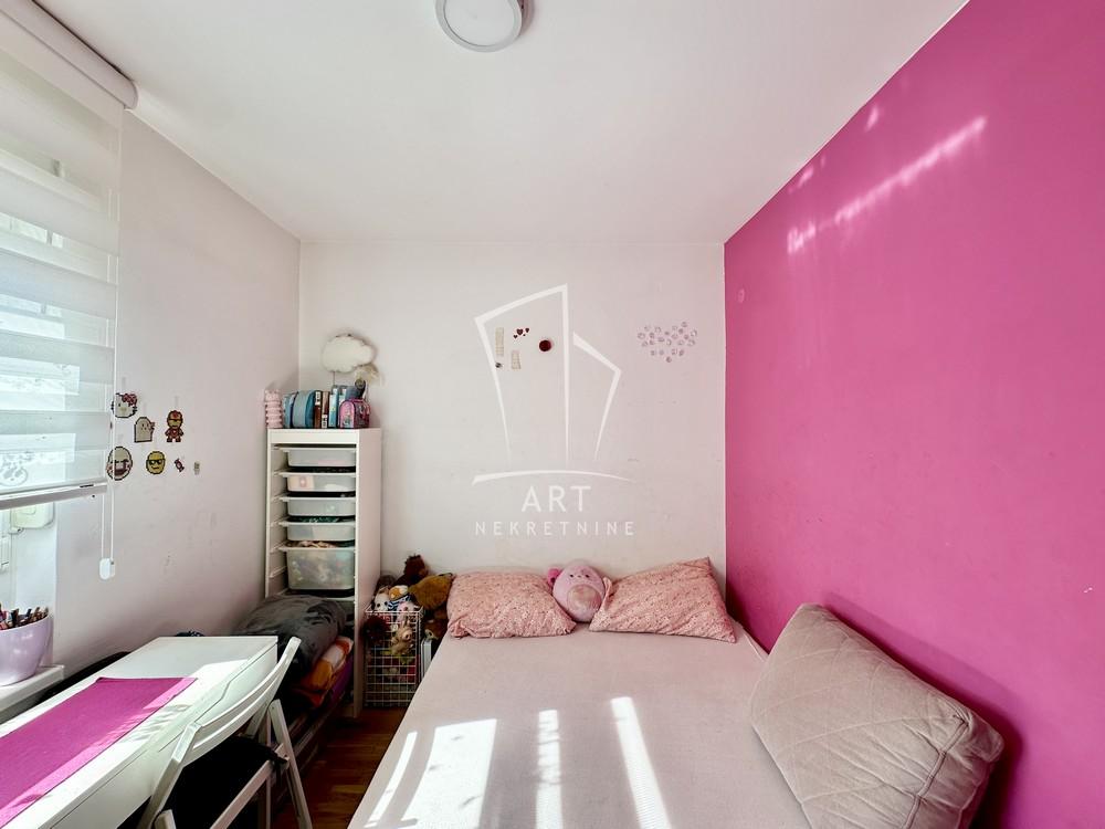 Slika 8 - Srđana Kneževića, Trosoban stan na prodaju, 60m2, 147.000€