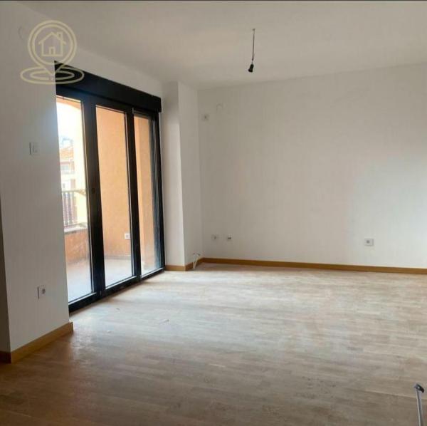 Slika 1 - Četvorosoban stan na prodaju, 79m2, 178.000€