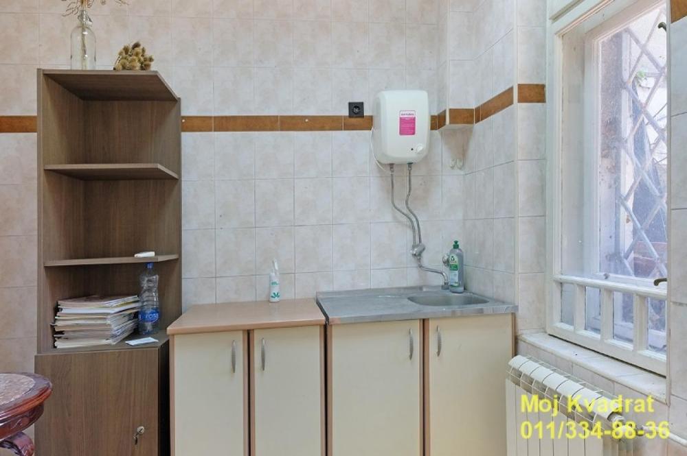 Slika 4 - Trosoban stan za izdavanje, 92m2, 800€