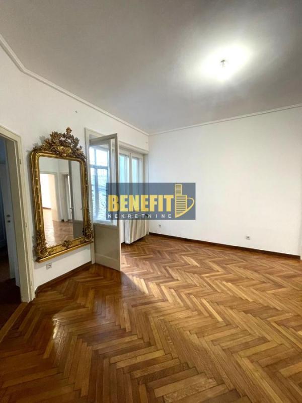 Slika 5 - Troiposoban stan za izdavanje, 100m2, 1.200€