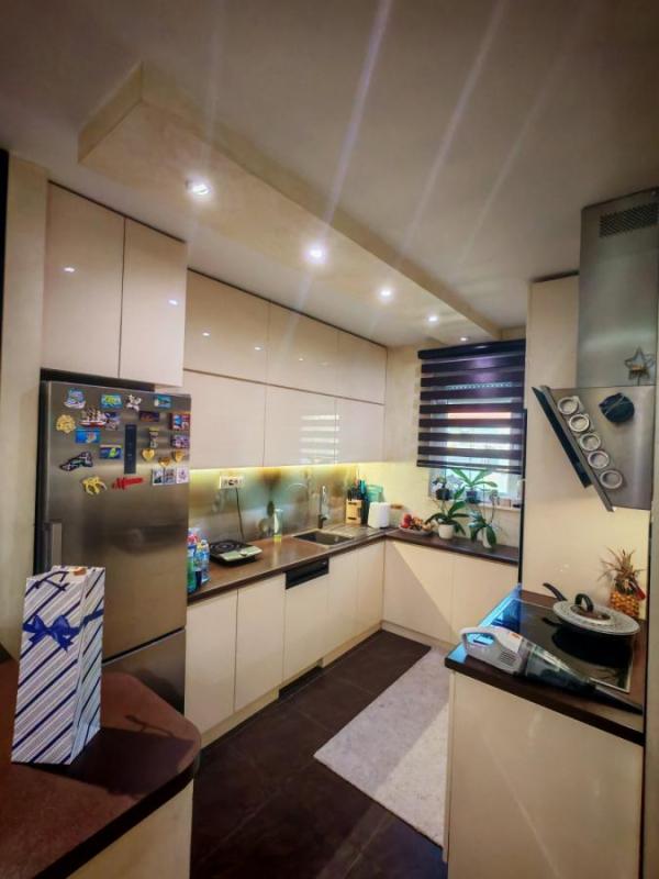 Slika 1 - Trosoban stan na prodaju, 72m2, 180.000€