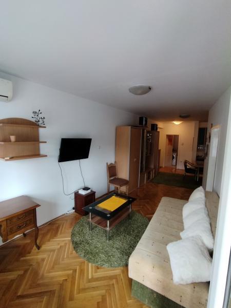 Glavna slika -Dvosoban stan za izdavanje, 54m2, 400€