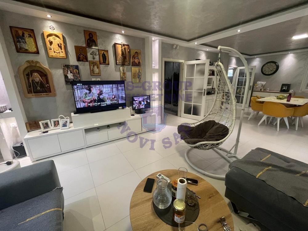 Slika 1 -  Kuća na prodaju, 121m2, 824.000€