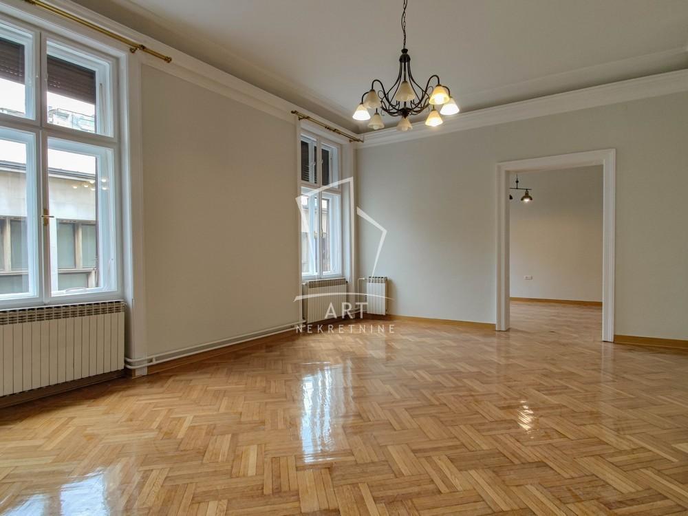 Glavna slika -Cara Uroša, Šestosoban stan na prodaju, 239m2, 999.000€