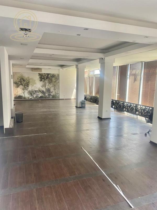 Slika 3 -  Lokal za izdavanje, 170m2, 1.800€