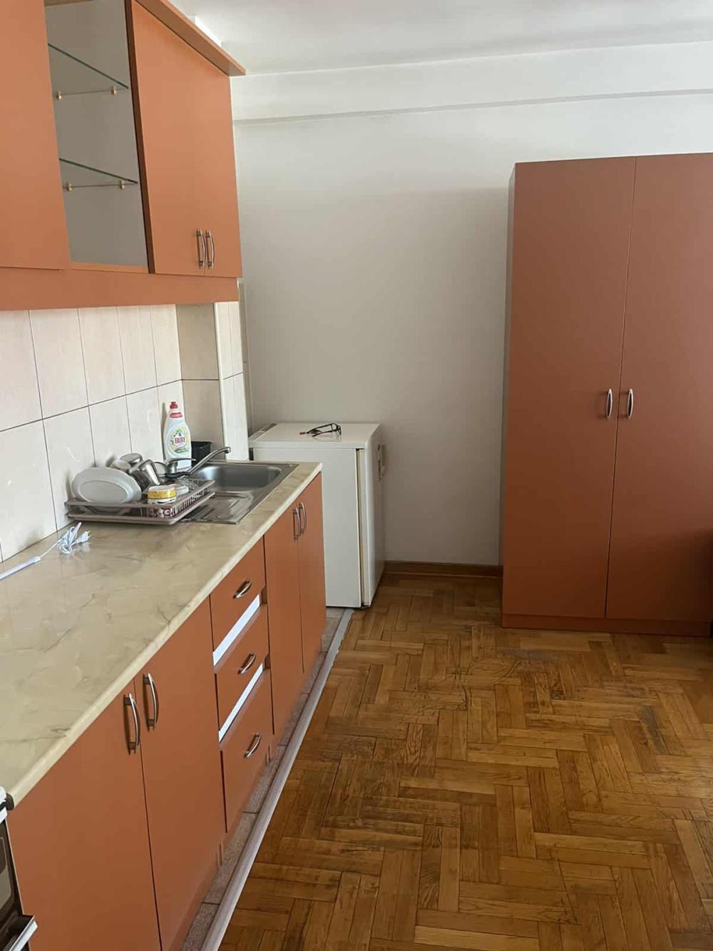 Slika 1 - Jednosoban stan za izdavanje, 31m2, 250€