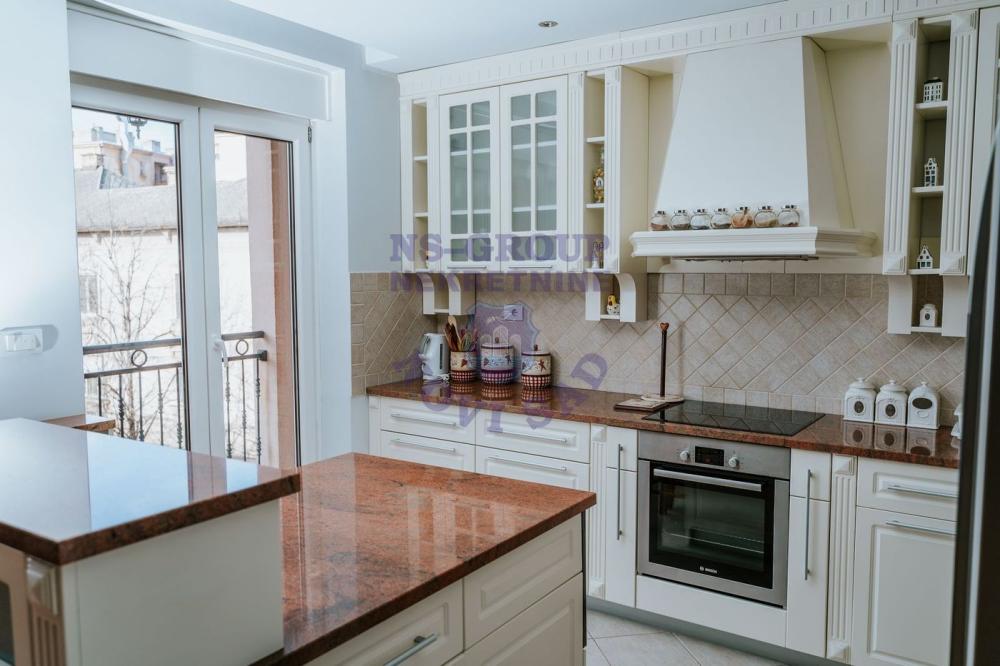 Slika 3 - Četvorosoban stan na prodaju, 177m2, 618.000€