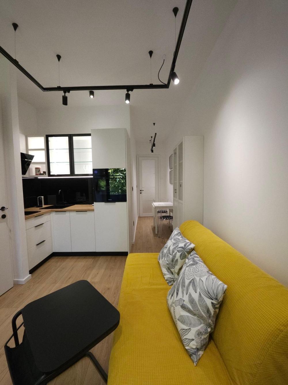 Slika 1 - Cara Dusana, Jednoiposoban stan na prodaju, 33m2, 220.000€