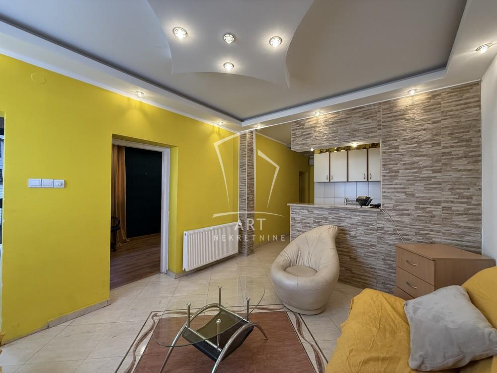 Slika 8 - Topola, Kuća na prodaju, 336m2, 365.000€