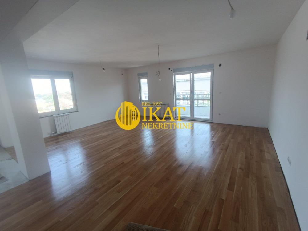 Slika 3 - Troiposoban stan na prodaju, 114m2, 342.727€