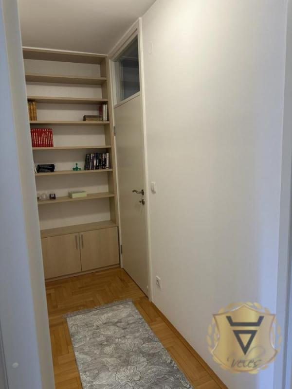 Slika 6 - Trosoban stan za izdavanje, 68m2, 700€