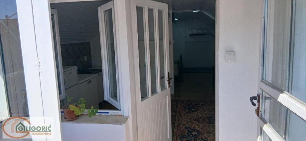 Slika 6 - Elemirska, Jednoiposoban stan za izdavanje, 36m2, 270€