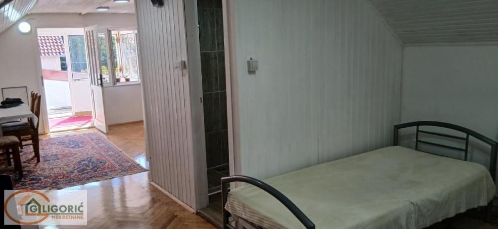 Slika 4 - Elemirska, Jednoiposoban stan za izdavanje, 36m2, 270€