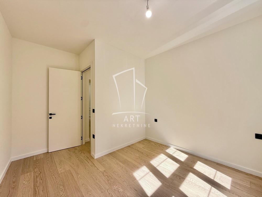 Slika 6 - Bulevar Despota Stefana, Trosoban stan na prodaju, 70m2, 349.000€