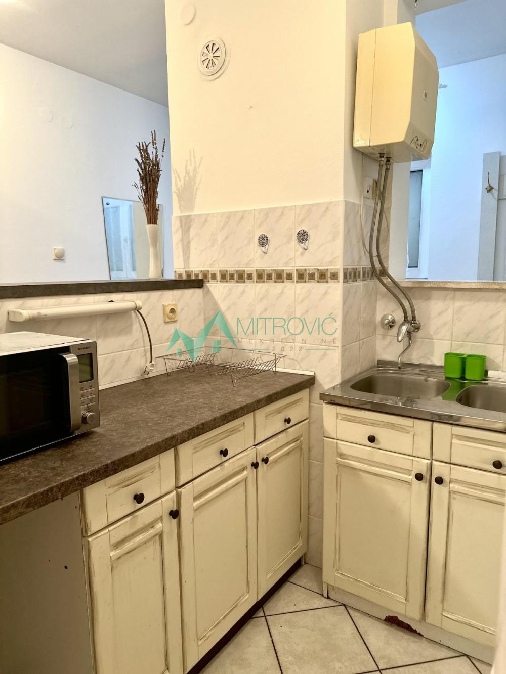 Slika 6 - Dvosoban stan za izdavanje, 48m2, 470€