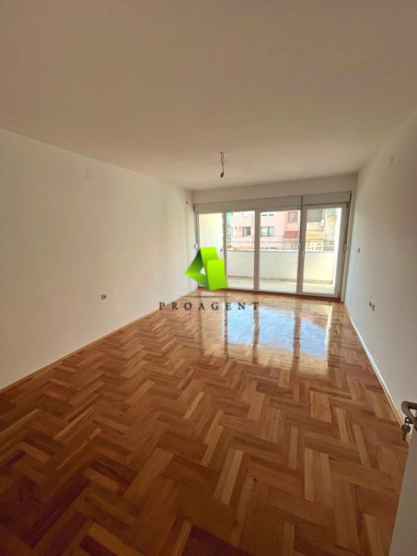 Slika 4 - Dvoiposoban stan na prodaju, 68m2, 103.700€