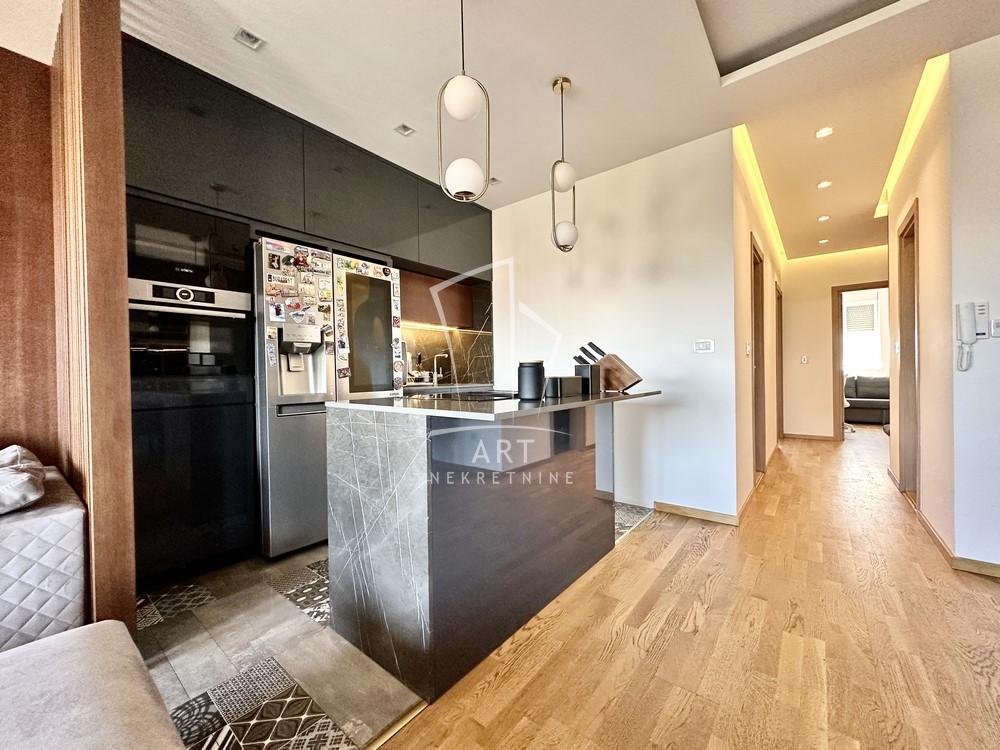 Slika 5 - Bulevar Kralja Aleksandra, Trosoban stan na prodaju, 74m2, 245.000€