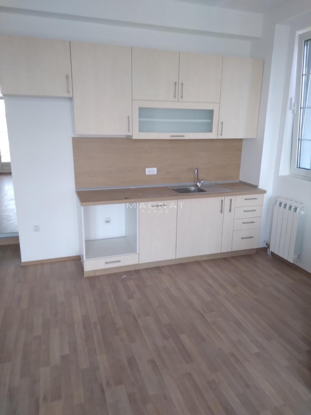 Slika 1 - Stojana Ljubića, Jednosoban stan za izdavanje, 40m2, 350€