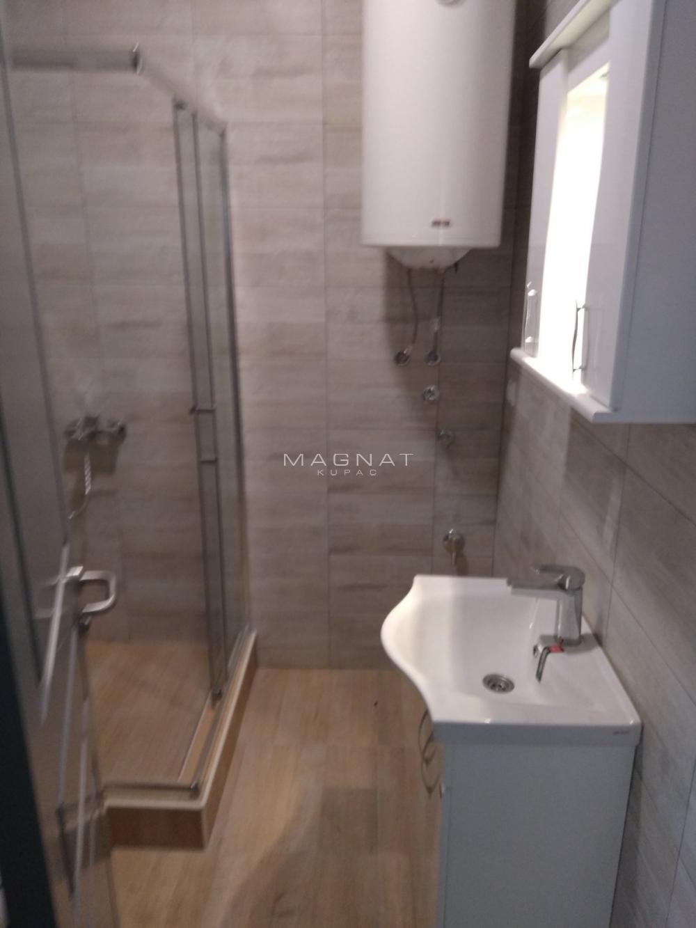 Slika 4 - Stojana Ljubića, Jednosoban stan za izdavanje, 40m2, 350€