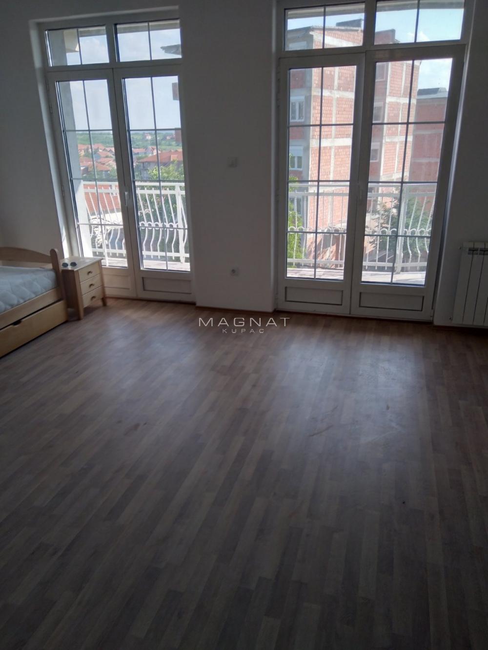 Glavna slika -Stojana Ljubića, Jednosoban stan za izdavanje, 40m2, 350€