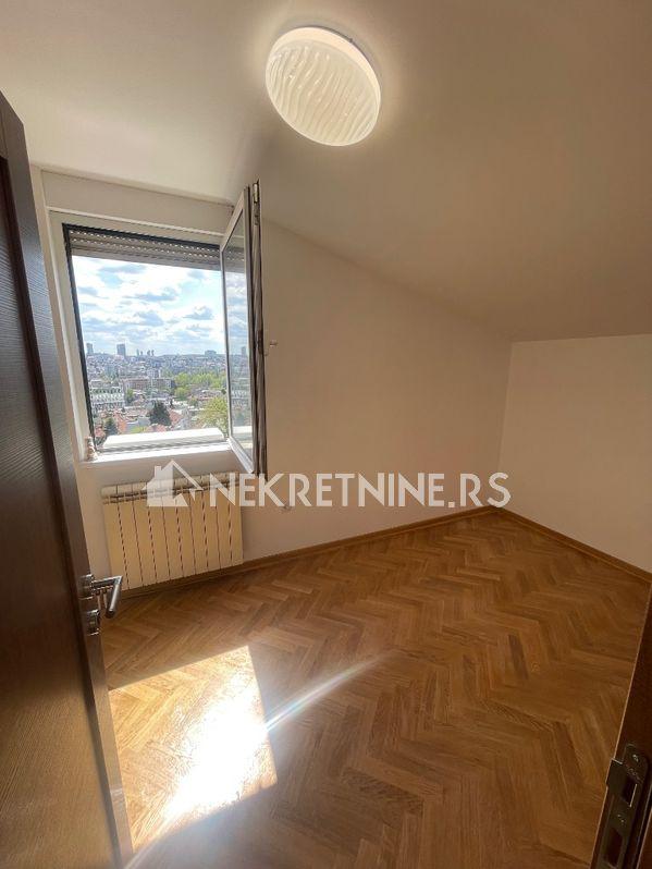 Slika 3 - Šumatovačka, Četvorosoban stan za izdavanje, 131m2, 1.600€