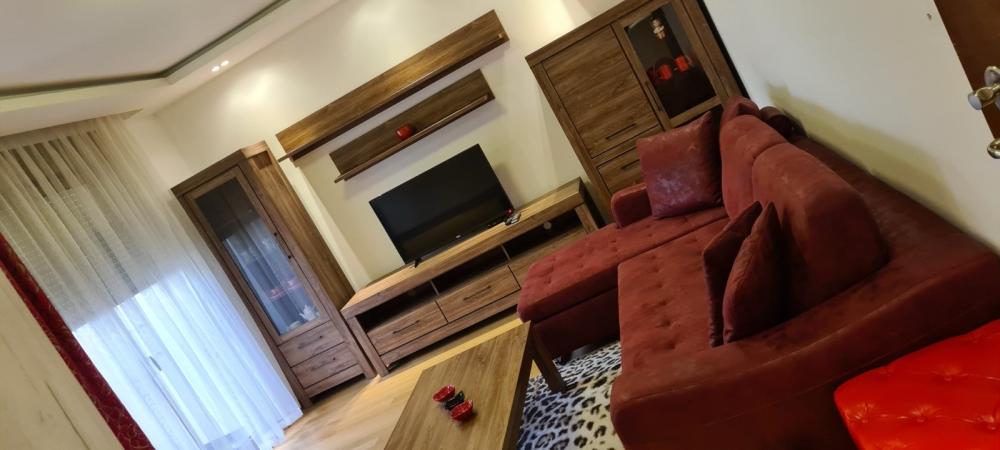 Slika 1 - Vojislava Ilića, Dvosoban stan za izdavanje, 43m2, 550€