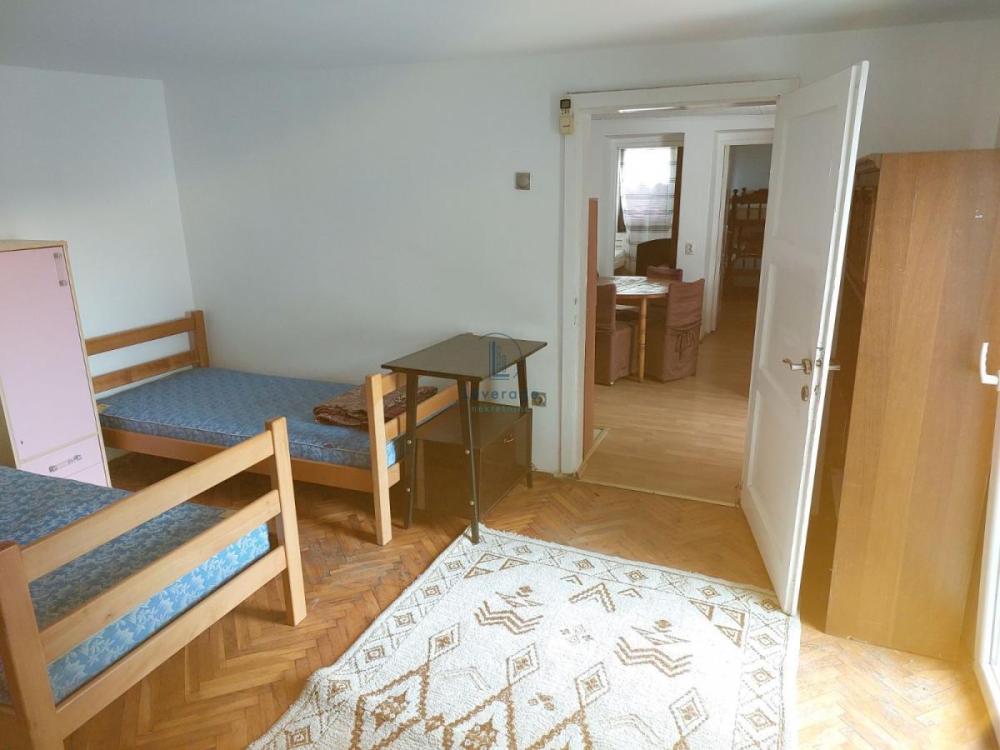 Slika 2 - Prijepoljska, Kuća za izdavanje, 75m2, 100€