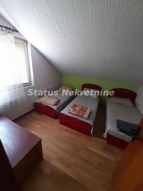 Slika 1 - Trosoban stan za izdavanje, 50m2, 150€