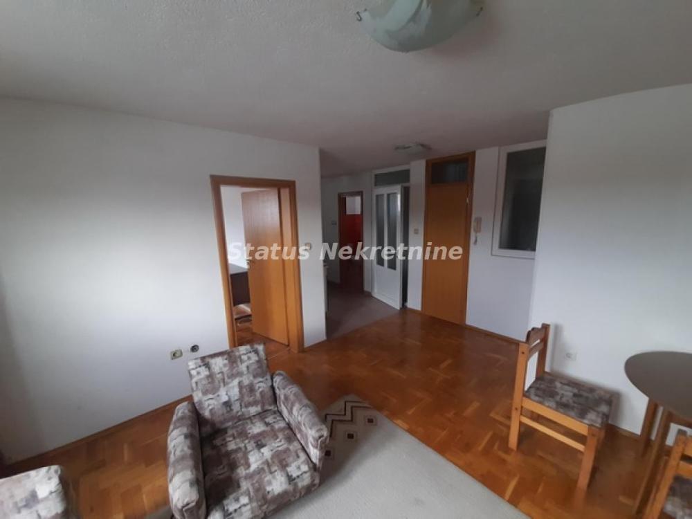 Slika 1 - Trosoban stan za izdavanje, 50m2, 450€