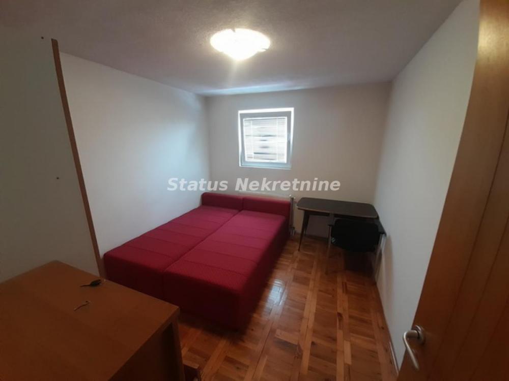 Slika 2 - Trosoban stan za izdavanje, 50m2, 450€