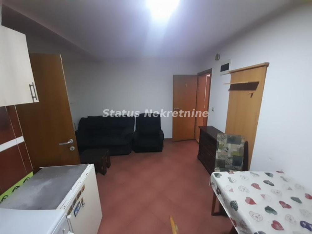 Slika 1 - Jednoiposoban stan za izdavanje, 30m2, 270€