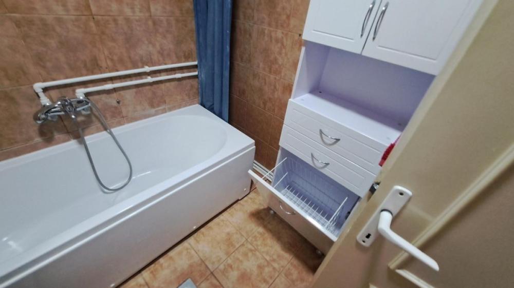 Slika 4 - Četvorosoban stan za izdavanje, 103m2, 900€