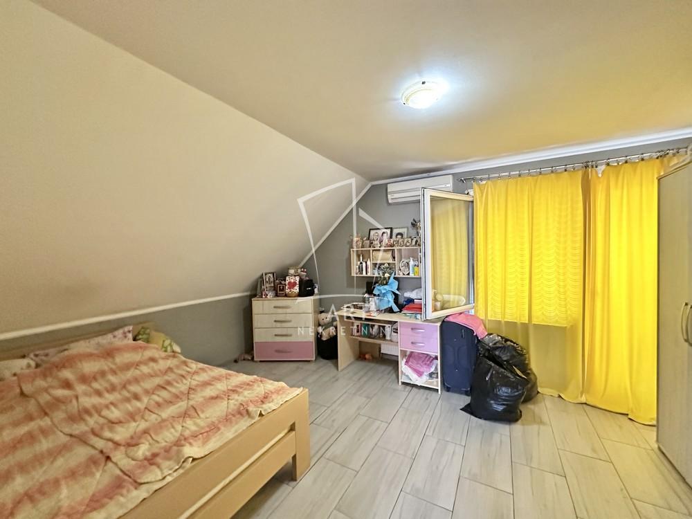 Slika 4 - Milenka Zablaćanskog,  Kuća na prodaju, 333m2, 229.000€