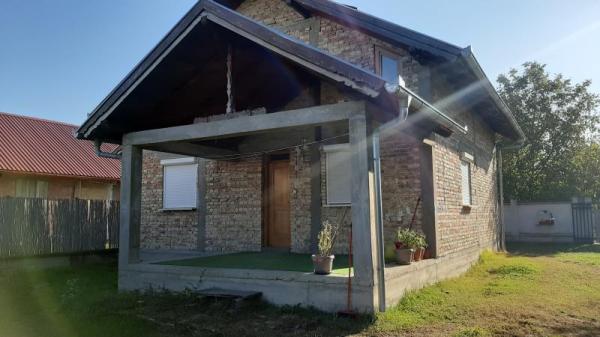 Slika 2 -  Kuća za izdavanje, 145m2, 500€