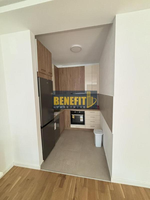 Slika 4 - Trosoban stan za izdavanje, 89m2, 900€