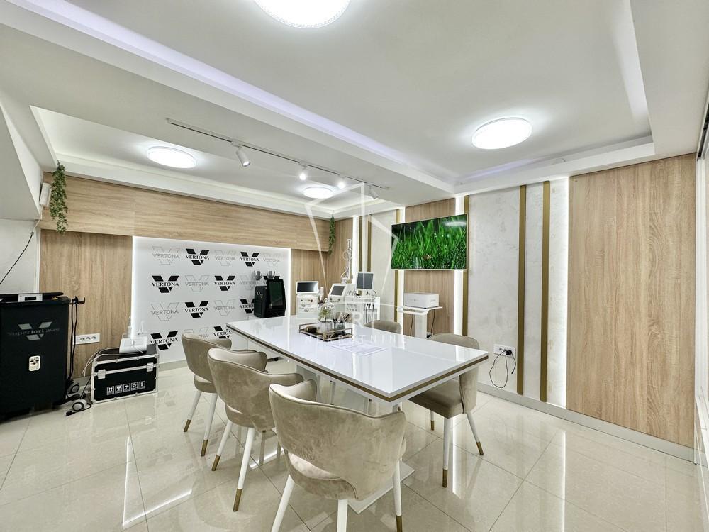 Glavna slika -Sazonova, Trosoban stan na prodaju, 57m2, 145.000€