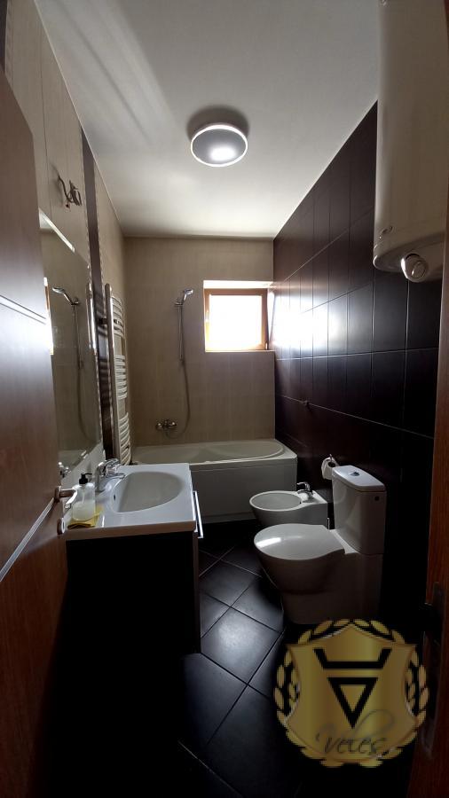 Slika 4 - Četvorosoban stan za izdavanje, 115m2, 1.000€