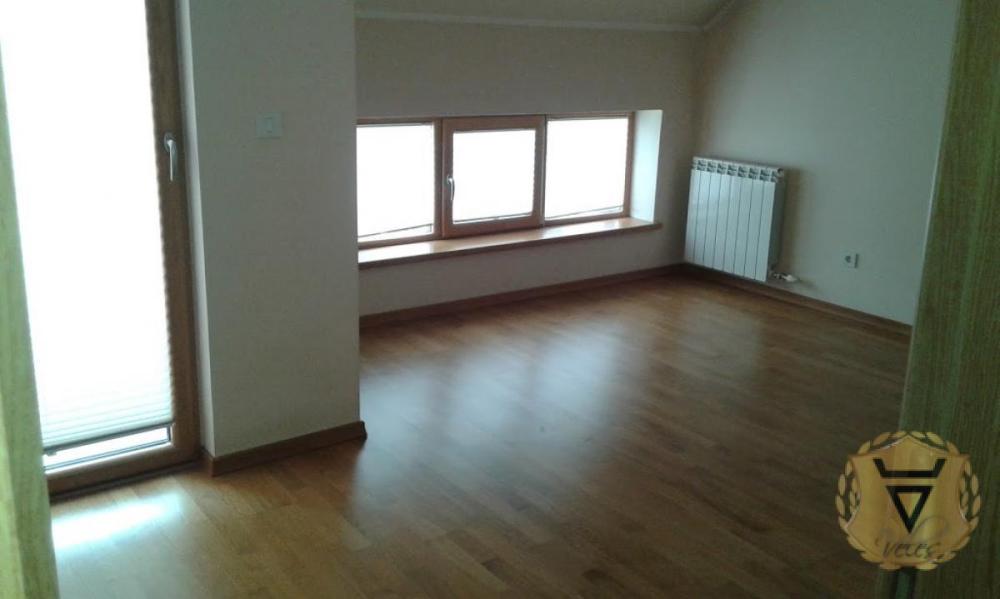 Slika 2 - Četvorosoban stan za izdavanje, 115m2, 1.000€