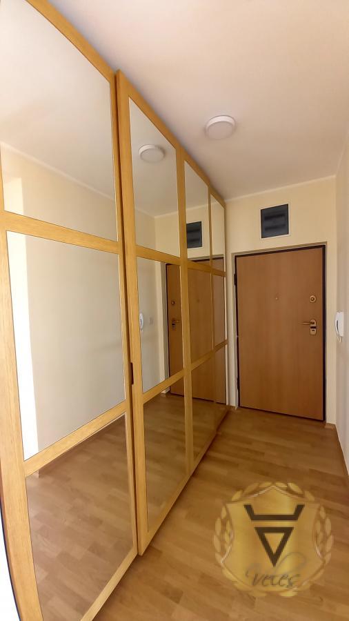 Slika 6 - Četvorosoban stan za izdavanje, 115m2, 1.000€