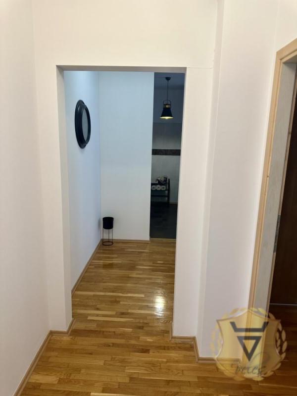 Slika 10 - Trosoban stan za izdavanje, 65m2, 800€