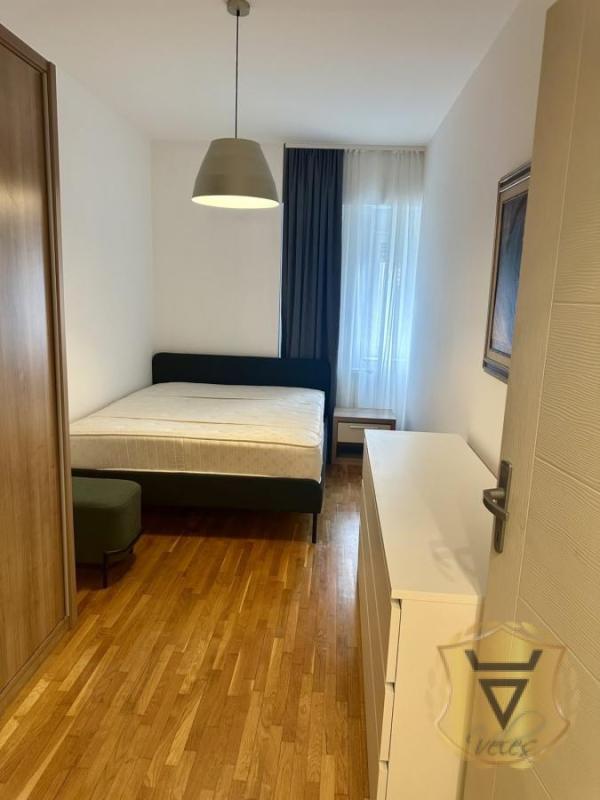 Slika 8 - Trosoban stan za izdavanje, 65m2, 800€