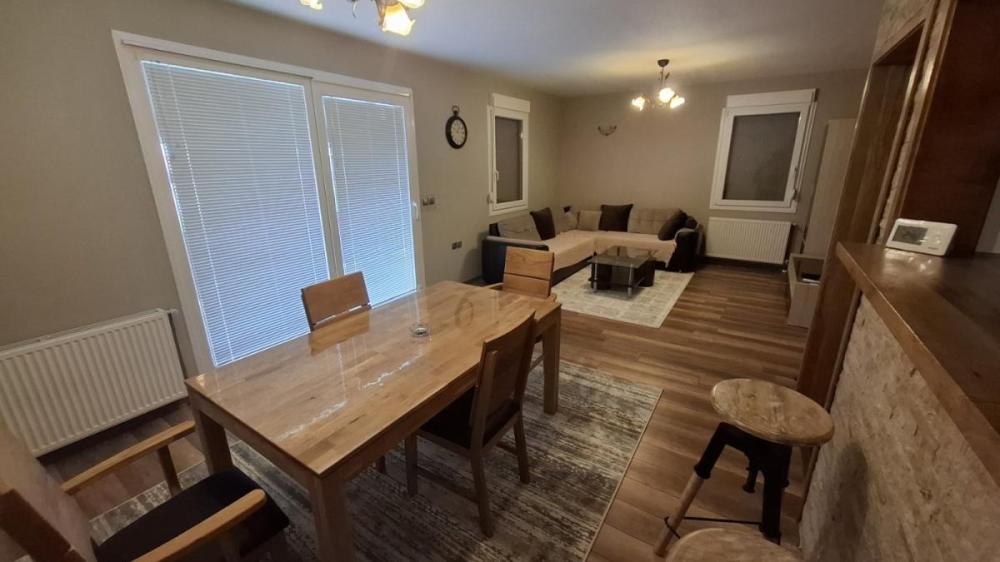 Slika 5 -  Kuća za izdavanje, 100m2, 1.000€