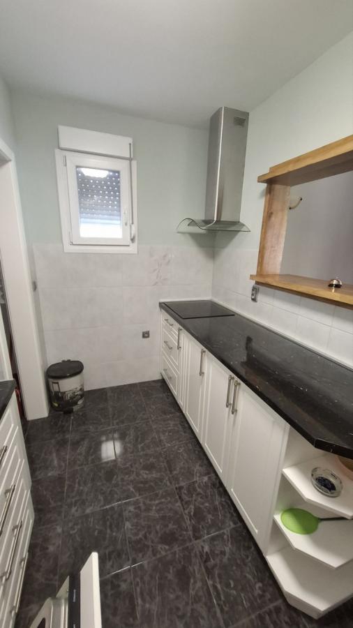Slika 8 -  Kuća za izdavanje, 100m2, 1.000€