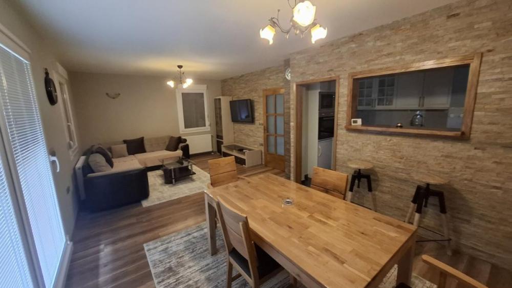 Slika 4 -  Kuća za izdavanje, 100m2, 1.000€