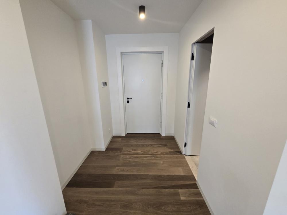 Slika 11 - Neznanog Junaka, Četvorosoban stan na prodaju, 214m2, 1.370.000€